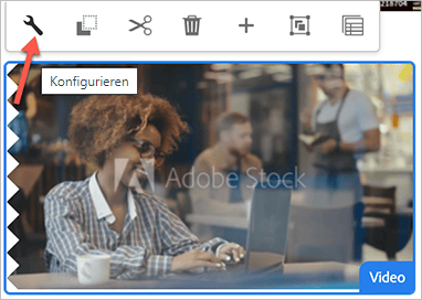 Bild eines ausgewählten Video-Assets mit Pfeil, der auf das Symbol „Konfigurieren“ zeigt, das als Schraubenschlüssel dargestellt ist. In der Symbolleiste