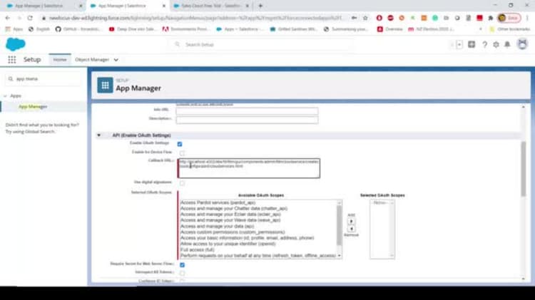 Erstellen Sie eine mit Salesforce verbundene App.