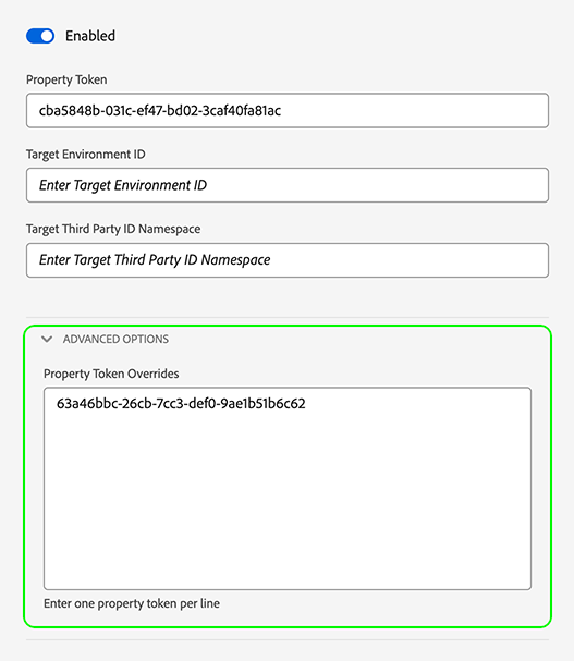 Captura de pantalla de la IU de secuencias de datos que muestra la configuración del servicio Adobe Target, con las anulaciones del token de propiedad resaltadas.