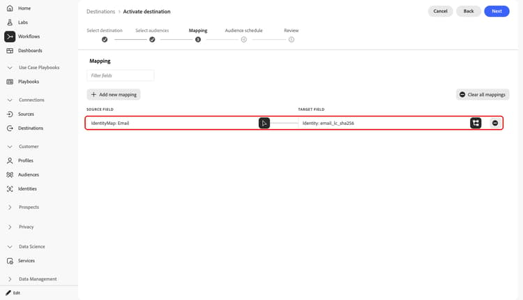 Page de mappage présentant un mappage obligatoire des espaces de noms d’identité déjà présent entre IdentityMap : e-mail et Identity : email_lc_sha256.