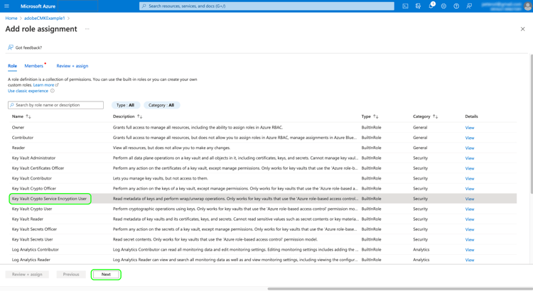 Tableau de bord Microsoft Azure avec Key Vault Crypto Service Encryption User en surbrillance.