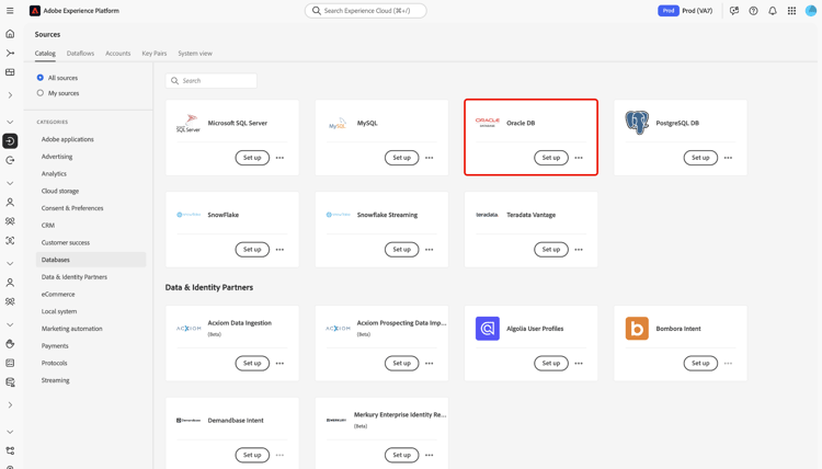 Le catalogue de sources avec « Oracle DB » sélectionné.