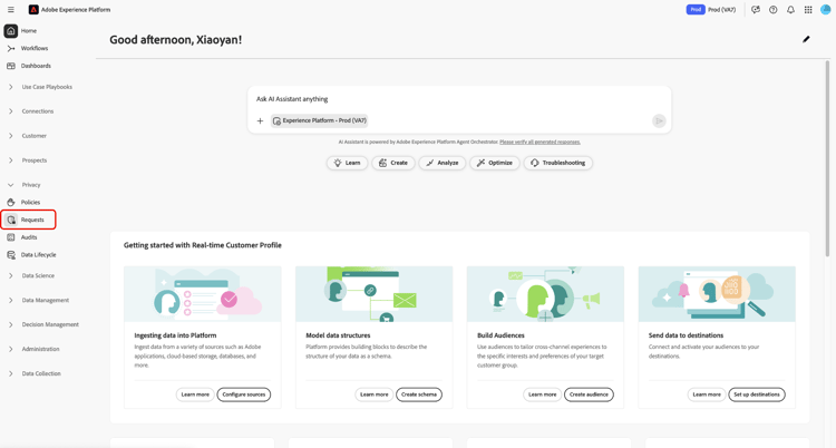 Linterfaccia utente di Adobe Experience Platform con le richieste evidenziate nella barra di navigazione a sinistra.