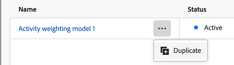 Utilizzare il menu Altro per duplicare il modello attivo