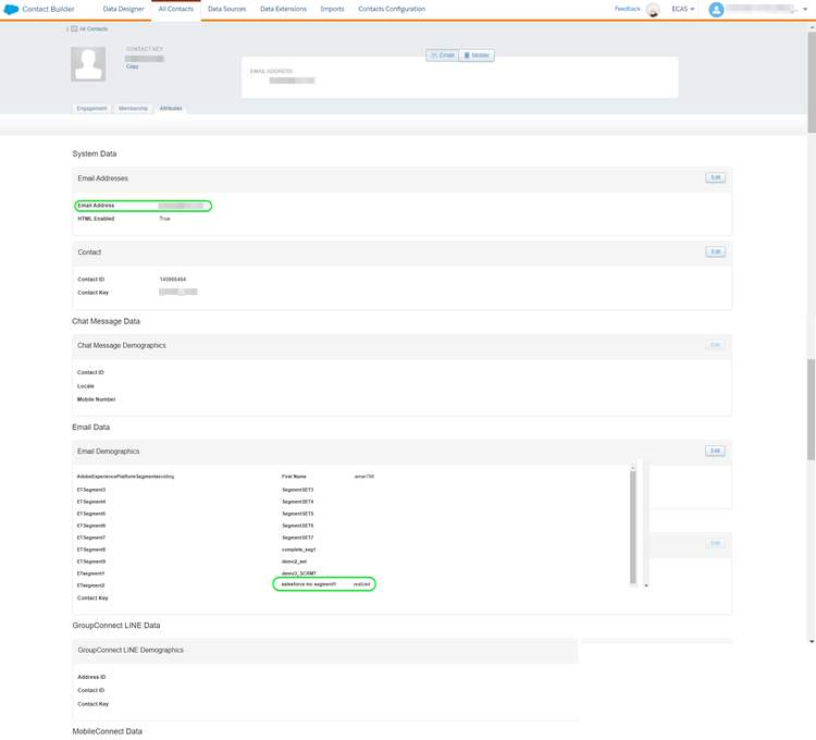 選択した連絡先メールページと更新されたオーディエンスのステータスを示す Salesforce Marketing Cloud UI のスクリーンショット。