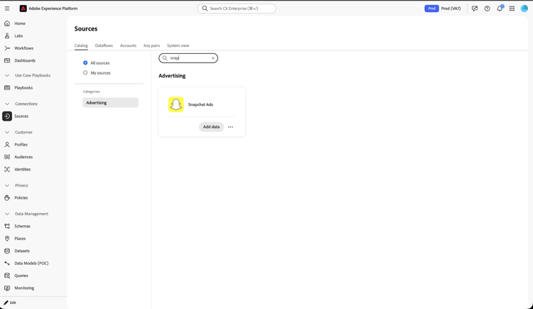 Snapchat広告カードを選択したソースカタログ。