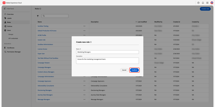 creeer nieuwe roldialoog met de Naam en de Omschrijving die worden gevuld en bevestig benadrukte optie.