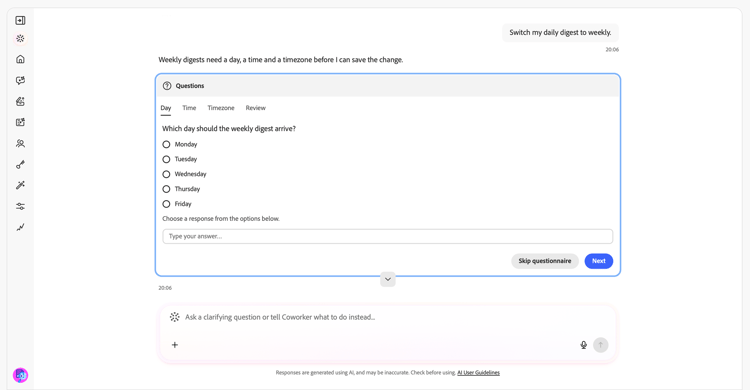 O Chat do Colaborador pergunta em qual dia o resumo semanal deve chegar, com guias adicionais de hora, fuso horário e revisão.