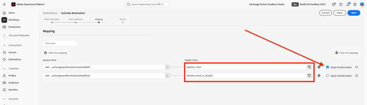 A tela de mapeamento de identidade mostrando campos de origem e destino configurados para Reddit Custom Audience.