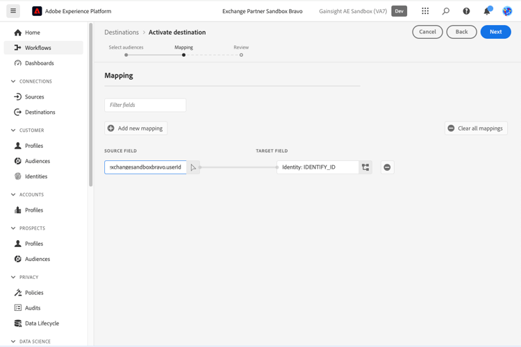 Tela de mapeamento de exemplo de Namespace de Identidade mostrando como selecionar os valores de origem e de destino