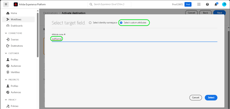 Captura de tela da interface do Experience Platform em que lastName é definido como o atributo de destino.