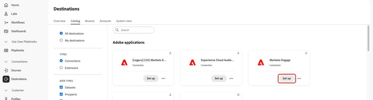 Captura de tela da interface do Experience Platform, mostrando a página do catálogo de destinos com o controle Configurar realçado.