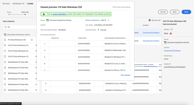 O espaço de trabalho do Attribution AI com os resultados dos campos de esquema visualizados restritos foi realçado.