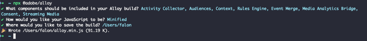Imagem de um terminal mostrando o local salvo da compilação personalizada.