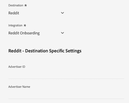 Experience Platform UI-bild som visar kunddatafälten för Reddit-målet.